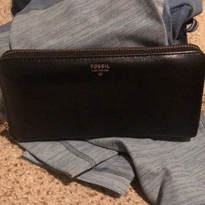 Women’s Fossil Wallet